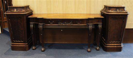 An Edwardian Adam style serving table, with pedestals ensuite, table W.5ft 9in. D.2ft 2in. H.2ft 10in. Pedestals W.1ft 11in. H.3ft 8in.
